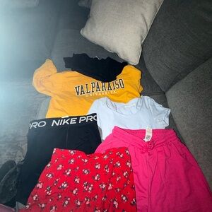 Women’s clothing bundle size small